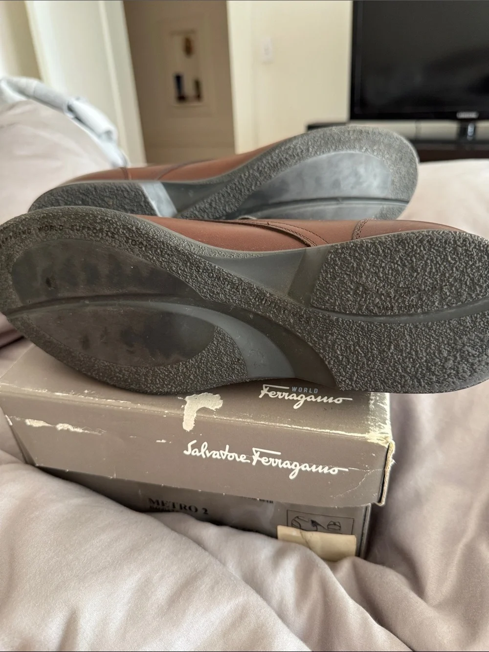 Salvatore Ferragamo Men's Chestnut Brown Leather Chukka Boots